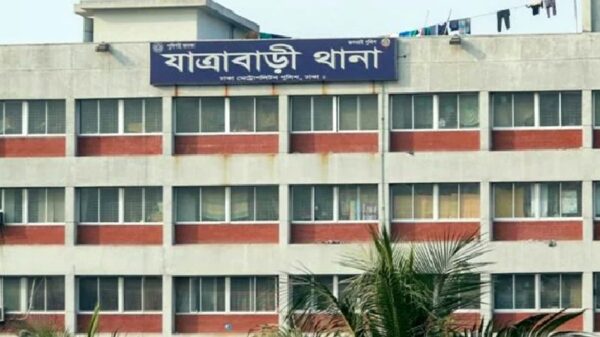 বাসের ধাক্কায় দুমড়ে মুচড়ে গেল পিকআপ- নিহত ২