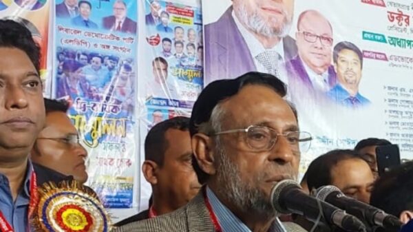 নির্বাচিত সরকার না আসা পর্যন্ত সমস্যার সমাধান হবে না: কর্নেল অলি