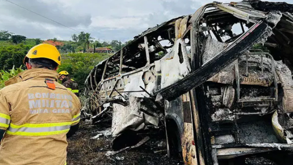 ব্রাজিলে বাস-ট্রাক সংঘর্ষে নিহত ৩৮