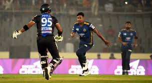 স্টেডিয়ামে বসে দলের হার দেখলেন শাকিব খান
