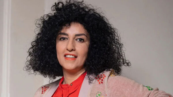 ৩ সপ্তাহের জন্য কারামুক্ত নোবেলজয়ী নার্গিস মোহাম্মদি