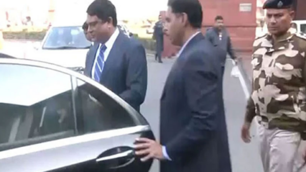 এবার ভারতে বাংলাদেশি হাইকমিশনারকে তলব