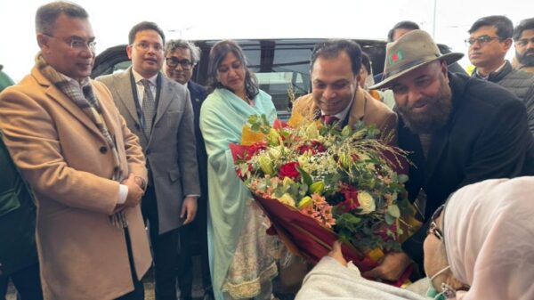 লন্ডন ক্লিনিকে বেগম খালেদা জিয়ার চিকিৎসা শুরু